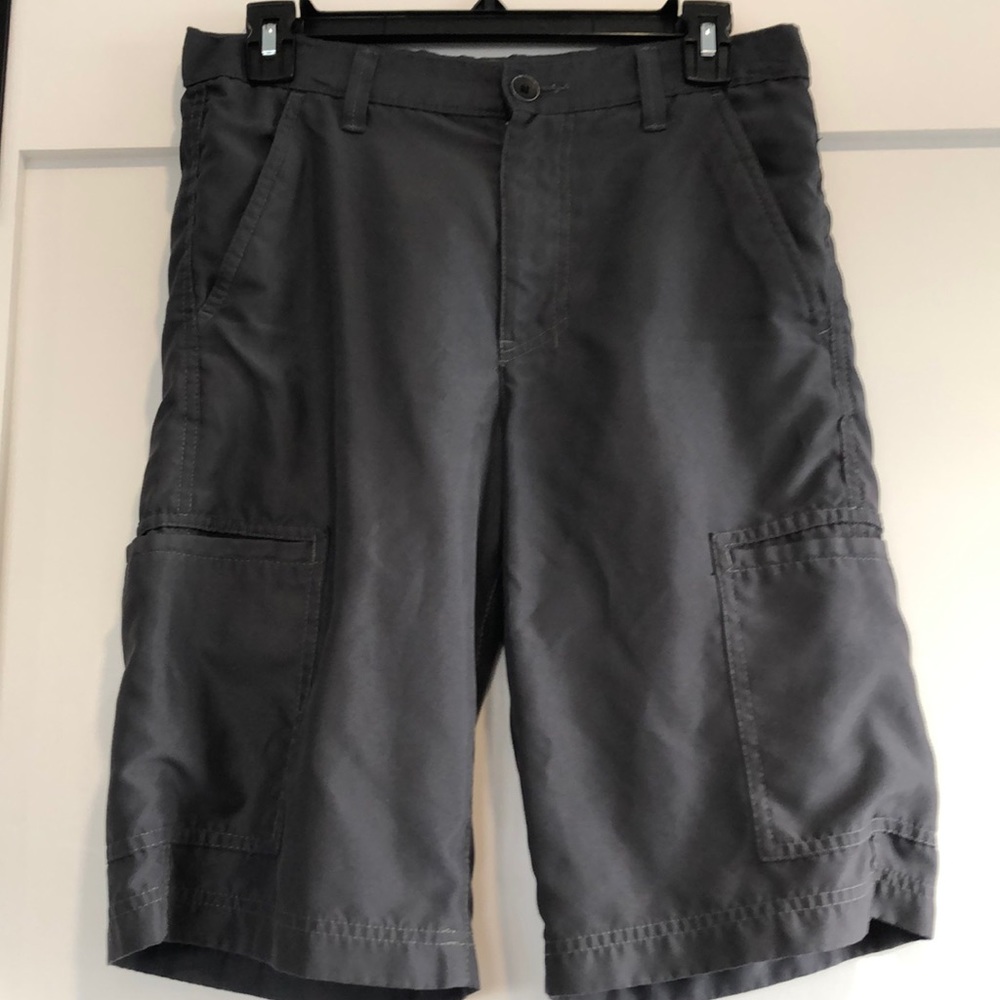 Tony Hawk boys hybrid cargo shorts, size 18